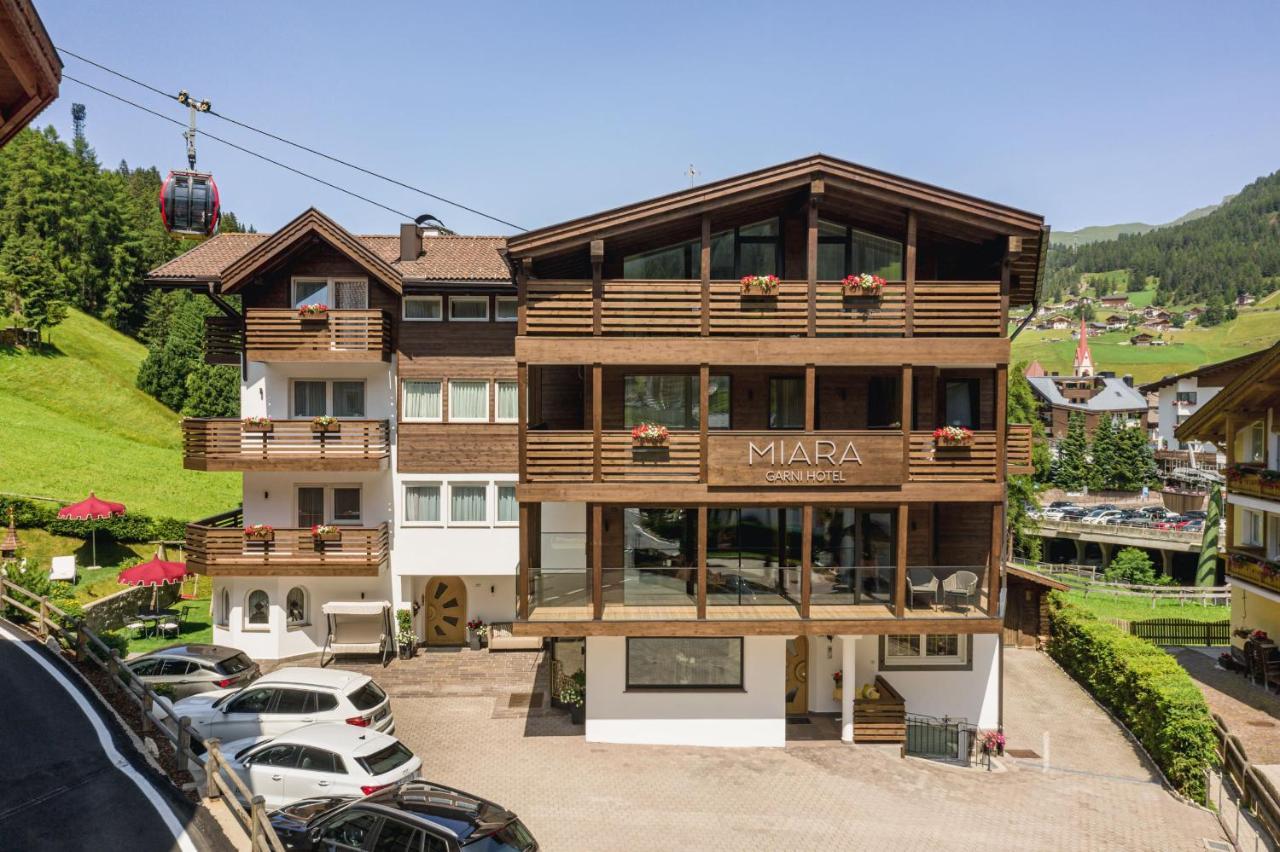 Garni Hotel Miara - Your Dolomites Home Σέλβα ντι Βαλ Γκαρντένα Εξωτερικό φωτογραφία