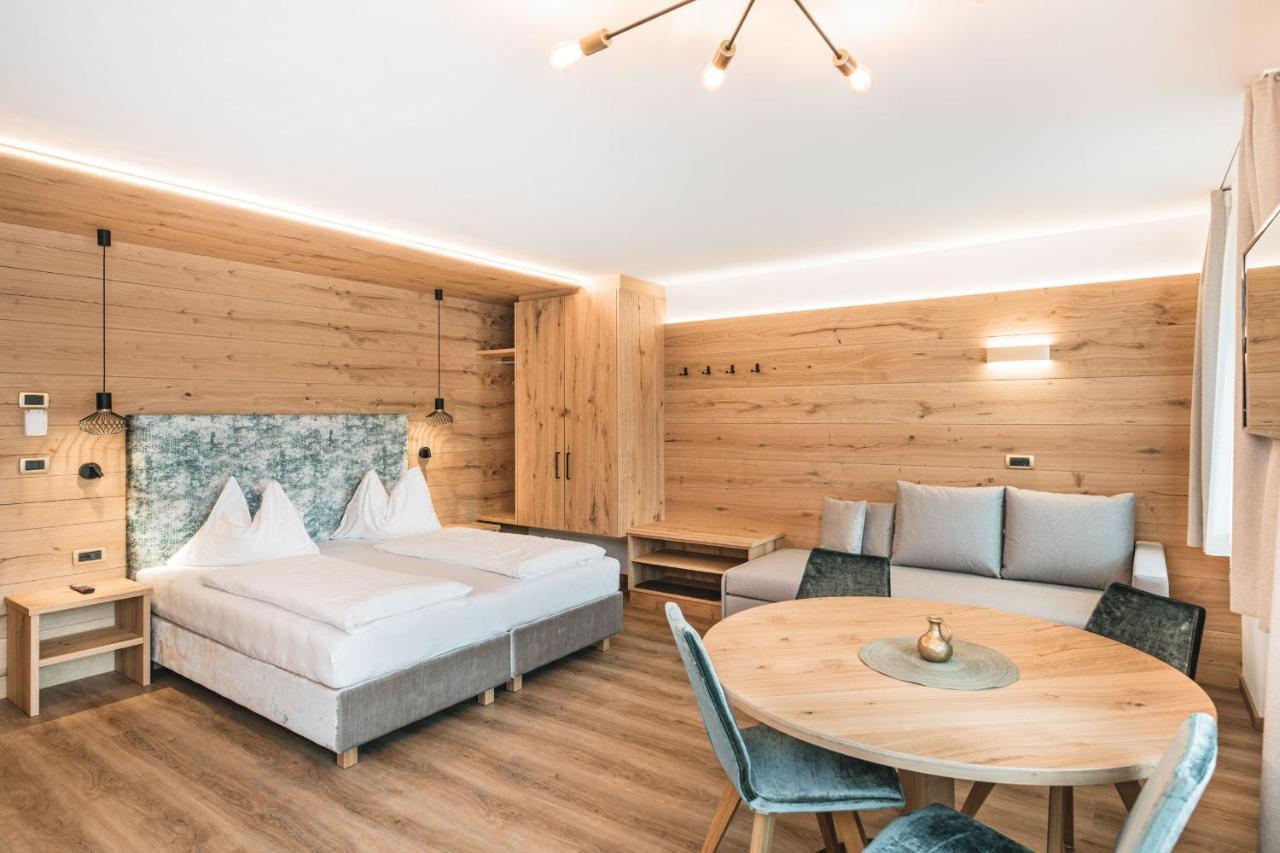 Garni Hotel Miara - Your Dolomites Home Σέλβα ντι Βαλ Γκαρντένα Εξωτερικό φωτογραφία