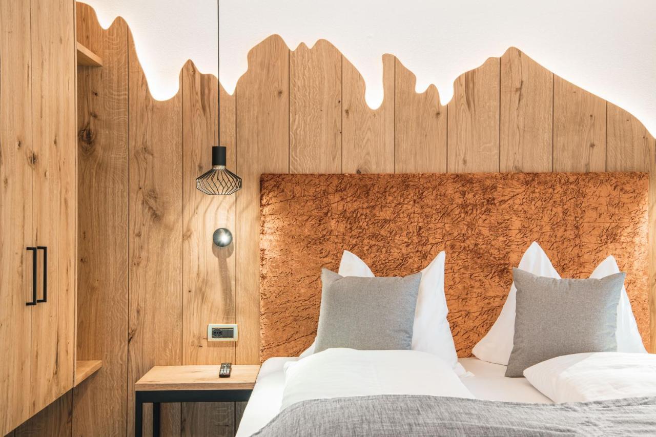 Garni Hotel Miara - Your Dolomites Home Σέλβα ντι Βαλ Γκαρντένα Εξωτερικό φωτογραφία