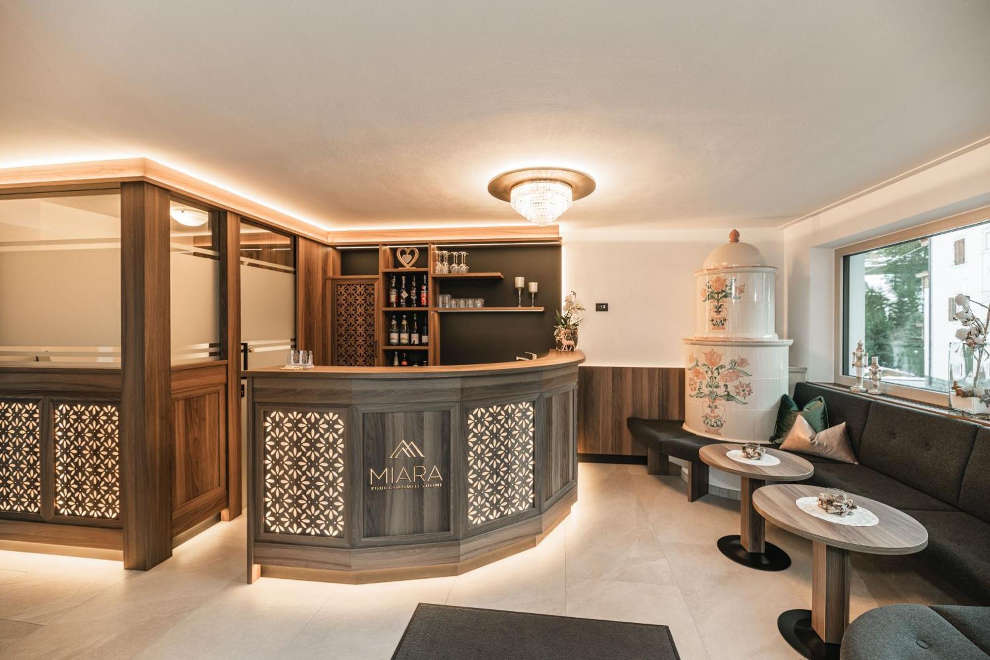 Garni Hotel Miara - Your Dolomites Home Σέλβα ντι Βαλ Γκαρντένα Εξωτερικό φωτογραφία